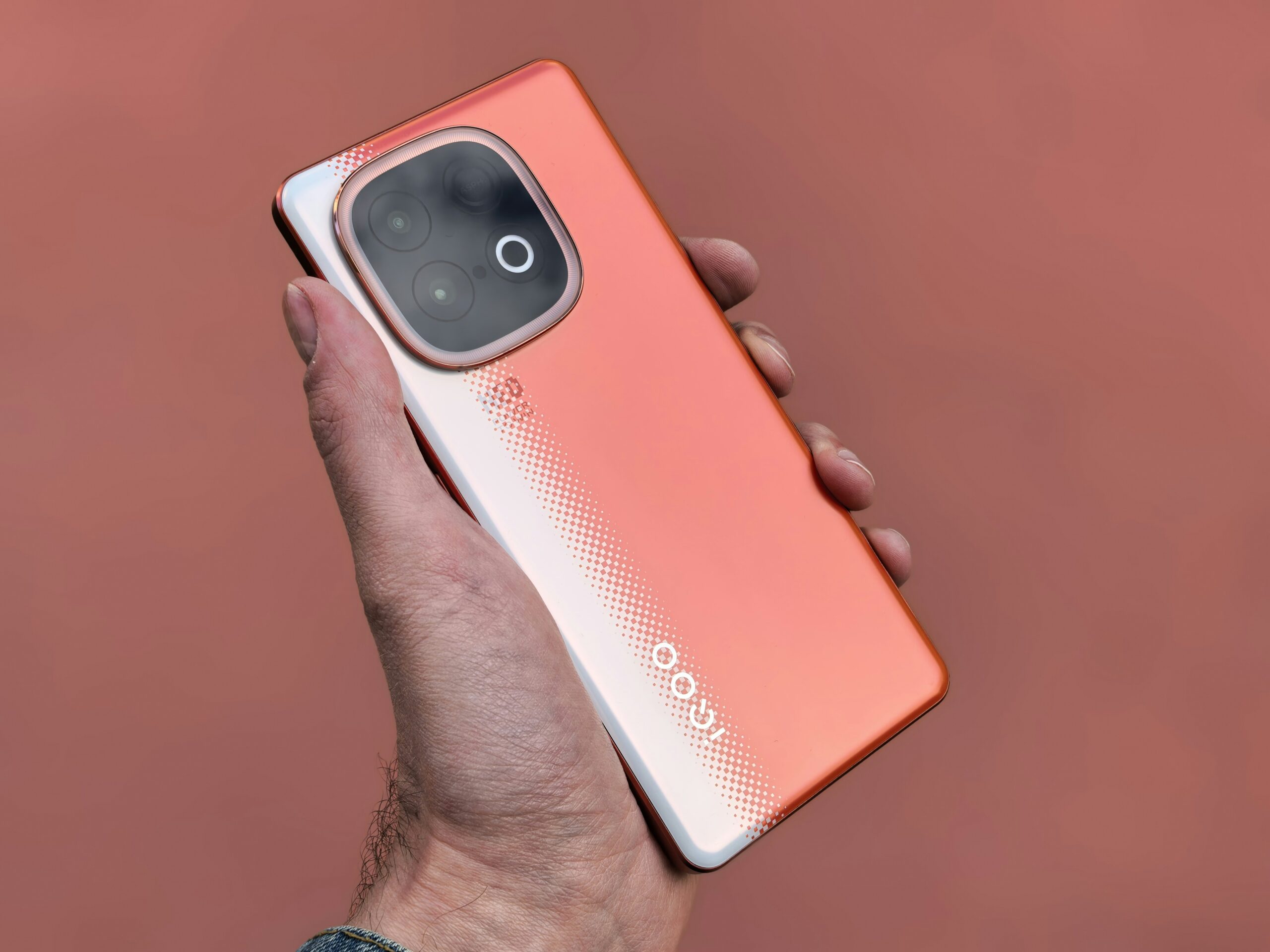 iQOO Z9 5G best battery 5G phone under 22000 India 2026 review